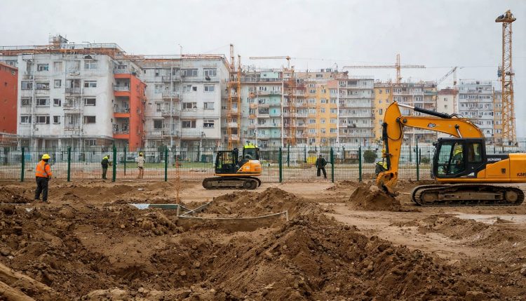 В Средней Ахтубе начали строить дом для переселения из аварийного жилья
